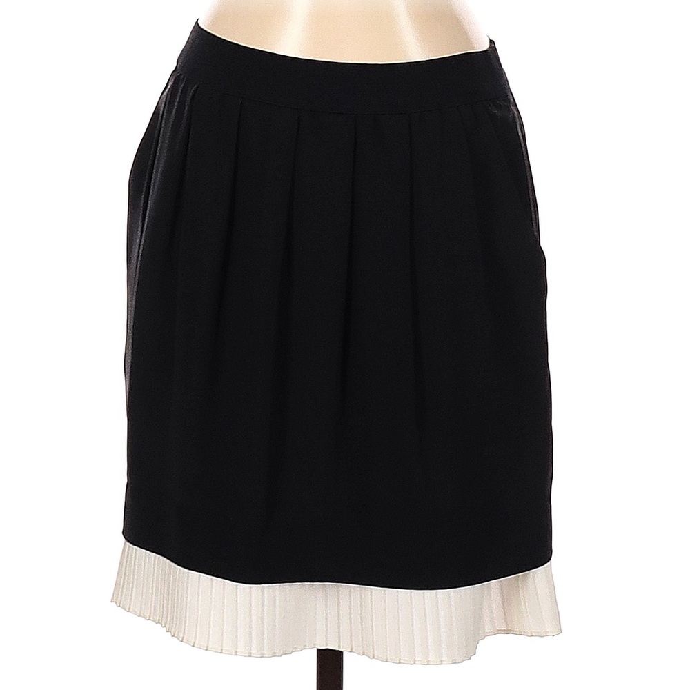 NWT BCBG 100% silk skirt w/pockets